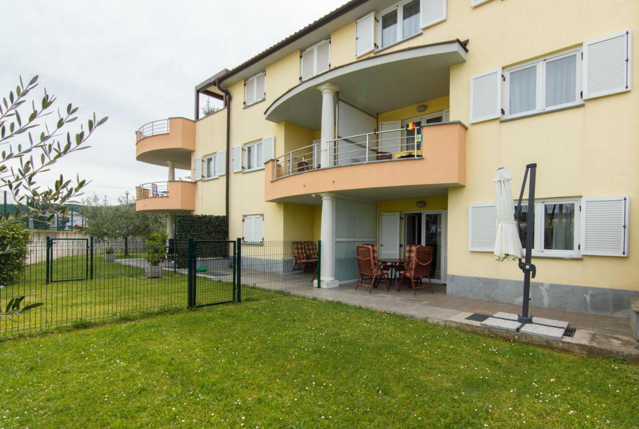 Residence Marina Rose M Apartment By Locap Group Portorož Buitenkant foto