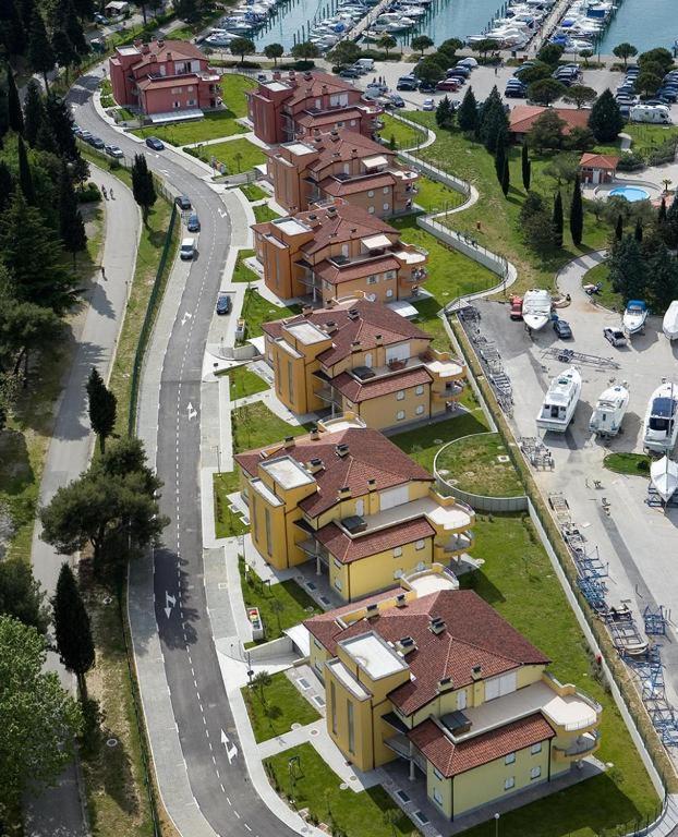 Residence Marina Rose M Apartment By Locap Group Portorož Buitenkant foto
